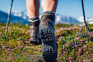 trekking-boots-header
