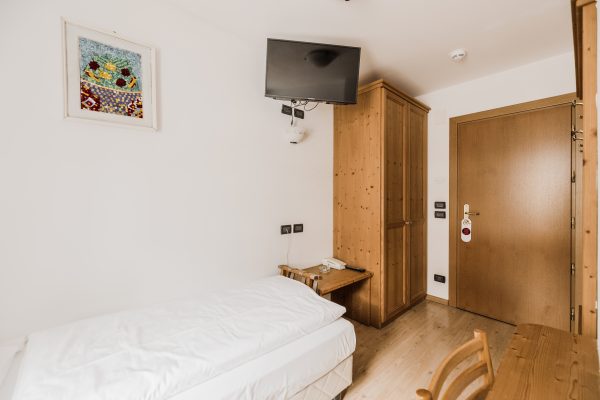 HotelRosaCamere-3 HotelRosaCamere-3