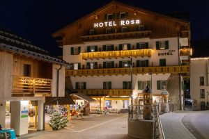 Hotel_Rosa_Mercatini_2026_©Jacopo_Bernard-1 Hotel_Rosa_Mercatini_2026_©Jacopo_Bernard-1